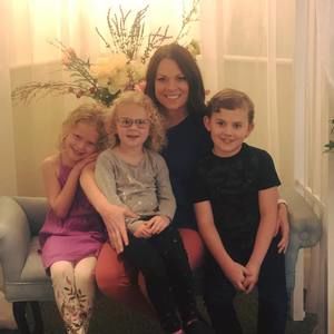 Meet your Posher, Candace